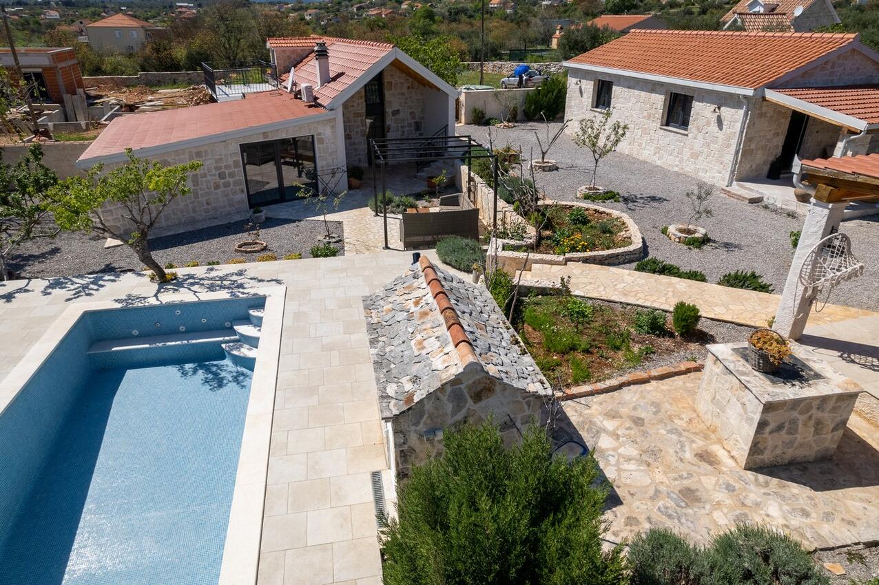 Casa con piscina per famiglia Versine - Vrsine, Traù - Trogir - 21277