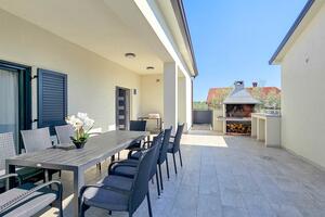 4-Zimmer-Haus Paolija 4-Zimmer-Haus Paolija, Novigrad (K-21281)