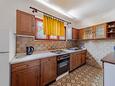 Lumbarda, Кухня 2 в размещении типа apartment, WiFi.