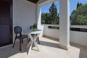 Two bedroom apartment Novalja, Pag (A-213-e)