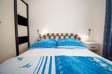 Apartmanok parkolóhellyel Porec - 21300