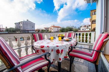 Apartamentos con parking Porec - 21300