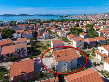Apartmani s parkingom Vodice - 21305 Adriatic.hr