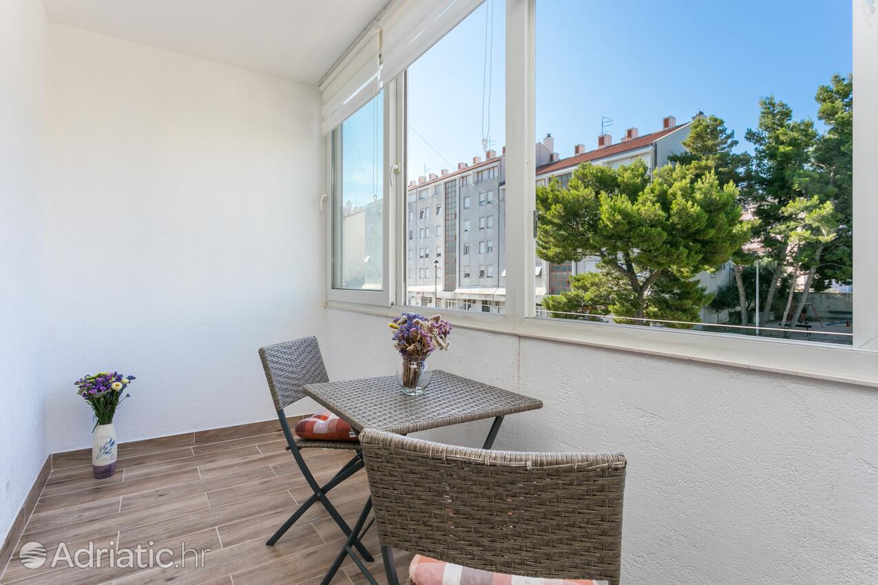 A-21310-a - Privatunterkunft - Ferienwohnungen mit Parkplatz Solin, Split