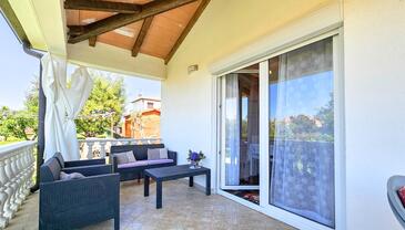 Apartmanok parkolóhellyel Novigrad - 21317