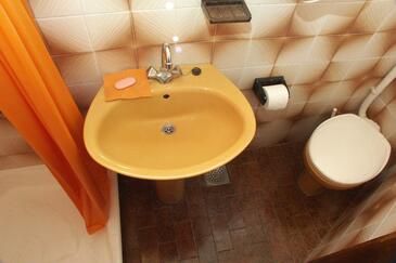 Apartments with terrace Cavtat, South Dalmatia