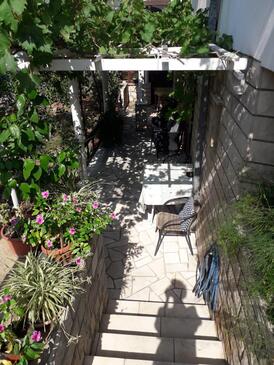 Apartments with terrace Cavtat, South Dalmatia