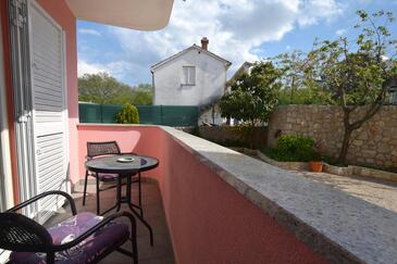 Apartmány a pokoje s parkovištěm  Rasopasno, Krk - 21325
