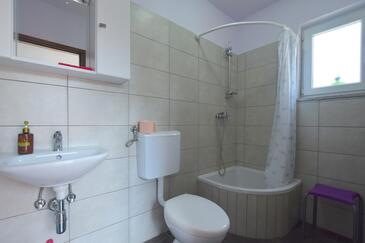 Апартаменти і кімнати з паркуванням Расопасно - Rasopasno, Крк - Krk - 21325