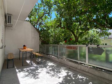 Ferienwohnungen mit Parkplatz Makarska - 21333