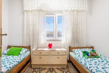 Appartamenti con parcheggio Pogliana - Povljana, Pago - Pag - 21342