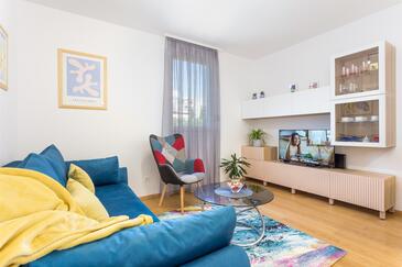 Stue Split, Stue i overnattingstype apartment, klimaanlegg tilgjengelig jeg WiFi.