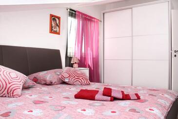 Apartments with parking space Kaštel Kambelovac, Kaštela - 21372