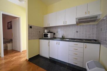 Appartementen met parkeerplaats Malinska, Krk - 21373