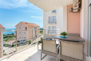 Jednopokojový apartmán Seget Donji Jednopokojový apartmán Seget Donji, Trogir (A-21374-a)