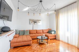 Appartamento di due stanze Kastel Sucurac Appartamento di due stanze Kastel Sucurac, Castelli - Kaštela (A-21394-a)
