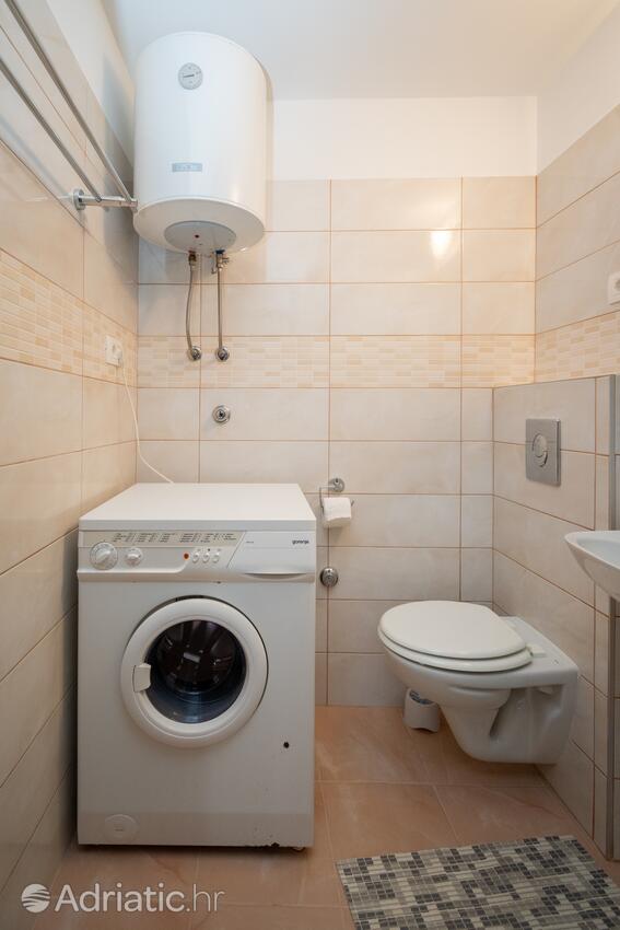 A-21399-a - Alloggi privati - Appartamenti accanto al mare Vinjerac, Zara - Zadar