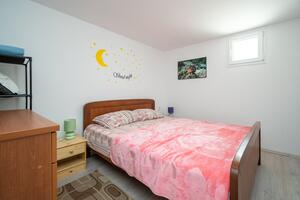 Jednopokojový apartmán Vinjerac, Zadar (A-21399-a(