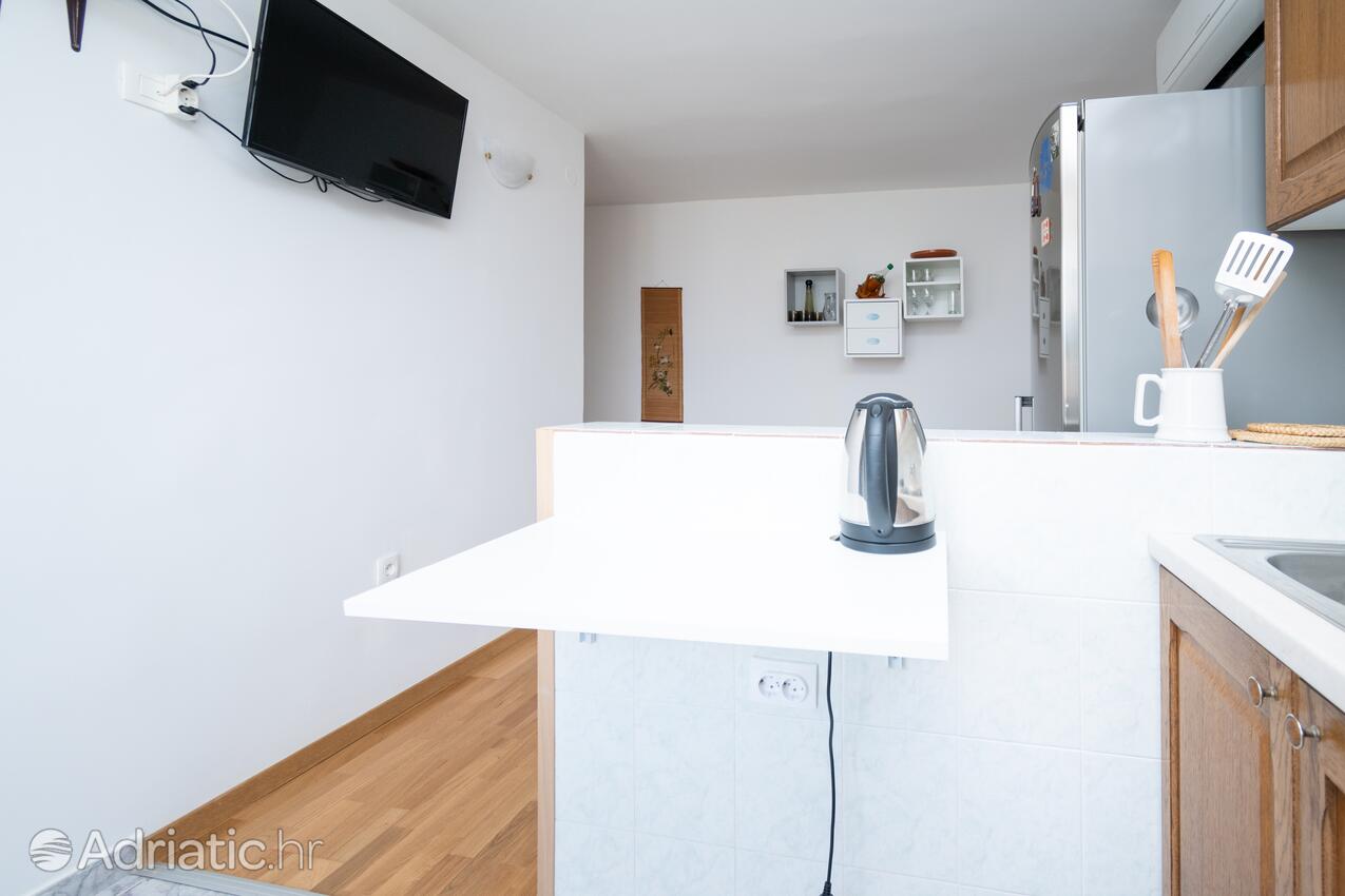 A-21399-a - Alloggi privati - Appartamenti accanto al mare Vinjerac, Zara - Zadar