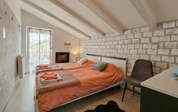 Ferienwohnungen mit Pool für Familien Donji Picudo, Umag - 21400