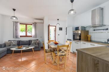 Apartamentos con parking Basanija, Umag - 21418