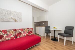 Jednoizbový apartmán Makarská - Makarska (A-21425-b(