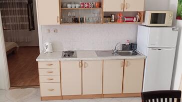 Lejlighedens parkeringsplads Sutivan, Brac - 21426