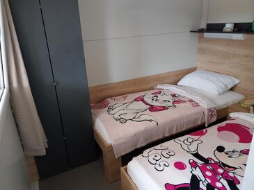 Dvoupokojový dům Privlaka (Zadar) (K-21429)