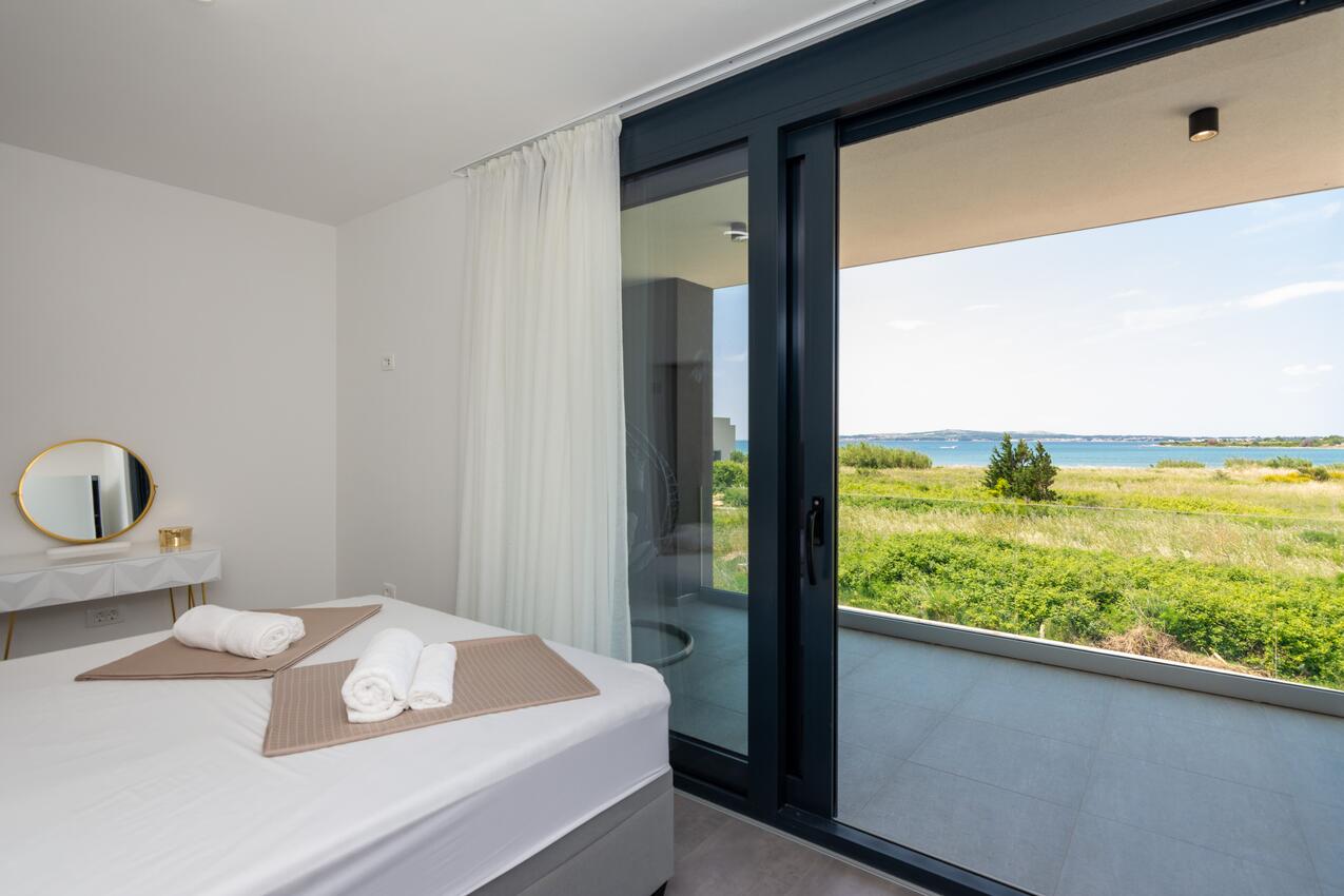 Ferienhaus mit Parkplatz Privlaka, Zadar - 21430