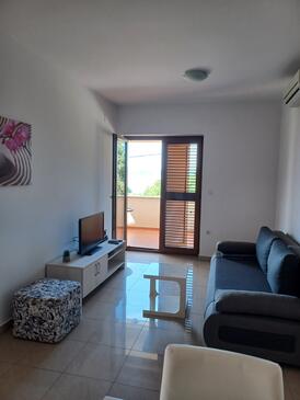 Jednopokojový apartmán Sveti Filip i Jakov, Biograd (A-21435-a(