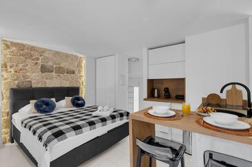 Apartmaji ob morju Makarska - 21443