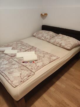 Apartmány s bazénom pre rodiny Rtina - Stošići, Zadar - 21450