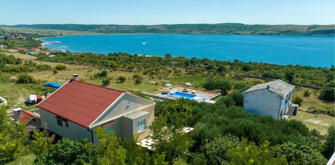 Appartamenti con piscina per famiglie Rtina - Stosici, Zara - Zadar - 21450