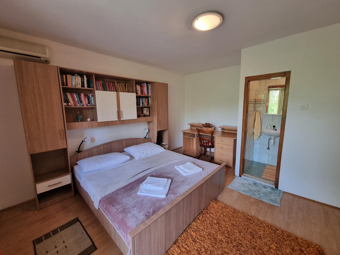 A-21457-a - Alloggi privati - Appartamenti con parcheggio Palit, Arbe - Rab