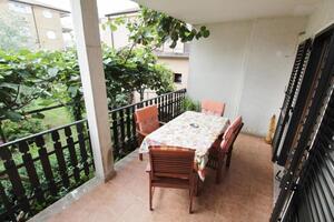 Dvoupokojový apartmán Umag (A-21460-a)