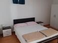 Vodice, Спальня 2 в размещении типа apartment, WiFi.
