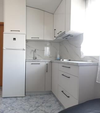 Appartamenti con parcheggio Puntadura - Vir - 21465