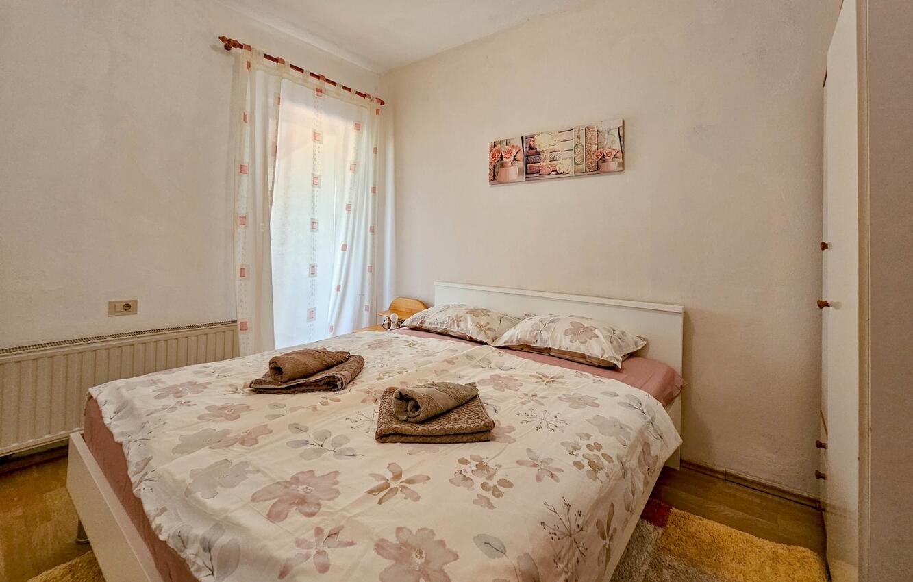 Appartamenti con parcheggio Mareda, Novigrad - 21473