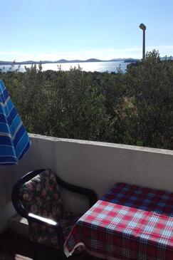 Ferienwohnungen und Zimmer mit Parklplatz Pirovac, Sibenik - 21487