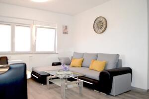 2-Zimmer-Ferienwohnung Preko 2-Zimmer-Ferienwohnung Preko, Ugljan (A-21491-a)