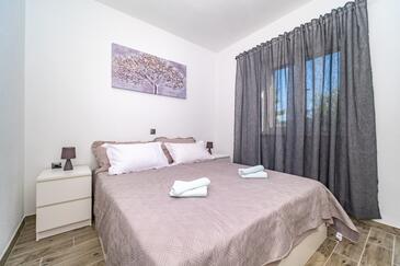 Rodinný dům s bazénem Pučišća, Brač - 21499