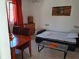 Gornji Karin, Stue i overnattingstype apartment, klimaanlegg tilgjengelig, kjæledyr tillatt jeg WiFi.
