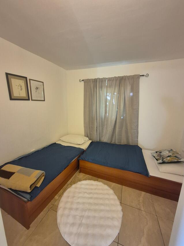 Apartments with parking space Gornji Karin, Novigrad - 21514