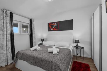 Апартаменты с парковкой Макарска - Makarska - 21544