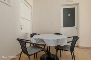 Apartments by the sea Pisak, Omiš - 21575