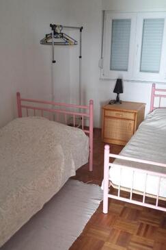 Ferienwohnungen mit Parkplatz Zaton, Zadar - 21578