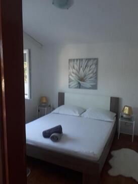 Apartments with parking space Zaton, Zadar - 21578