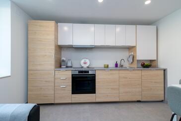 Апартаменти біля моря Трогір - Trogir - 21588