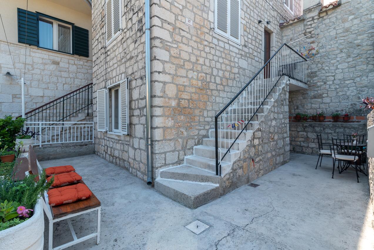 Ferienwohnungen am Meer Trogir - 21588