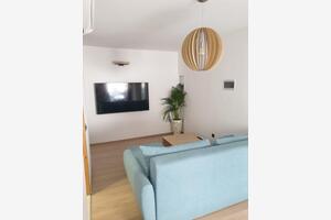 Jednopokojový apartmán Omiš (A-21590-a)